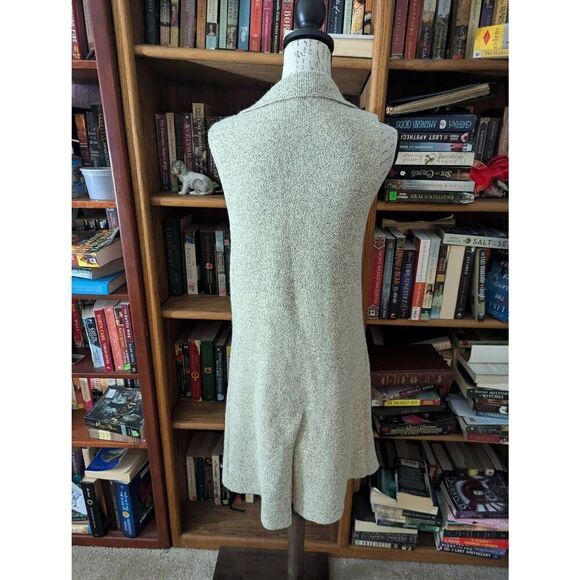 Monteau Women’s Medium Cream Cozy Soft Knit Sweater Vest Pockets - Picture 2 of 6